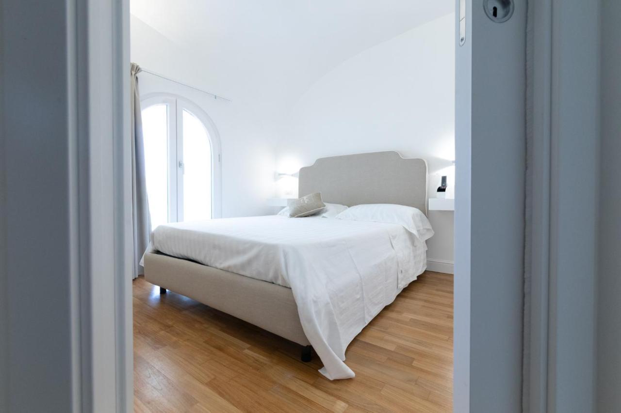 Villa Pia - Suites Castellammare di Stabia Exterior foto