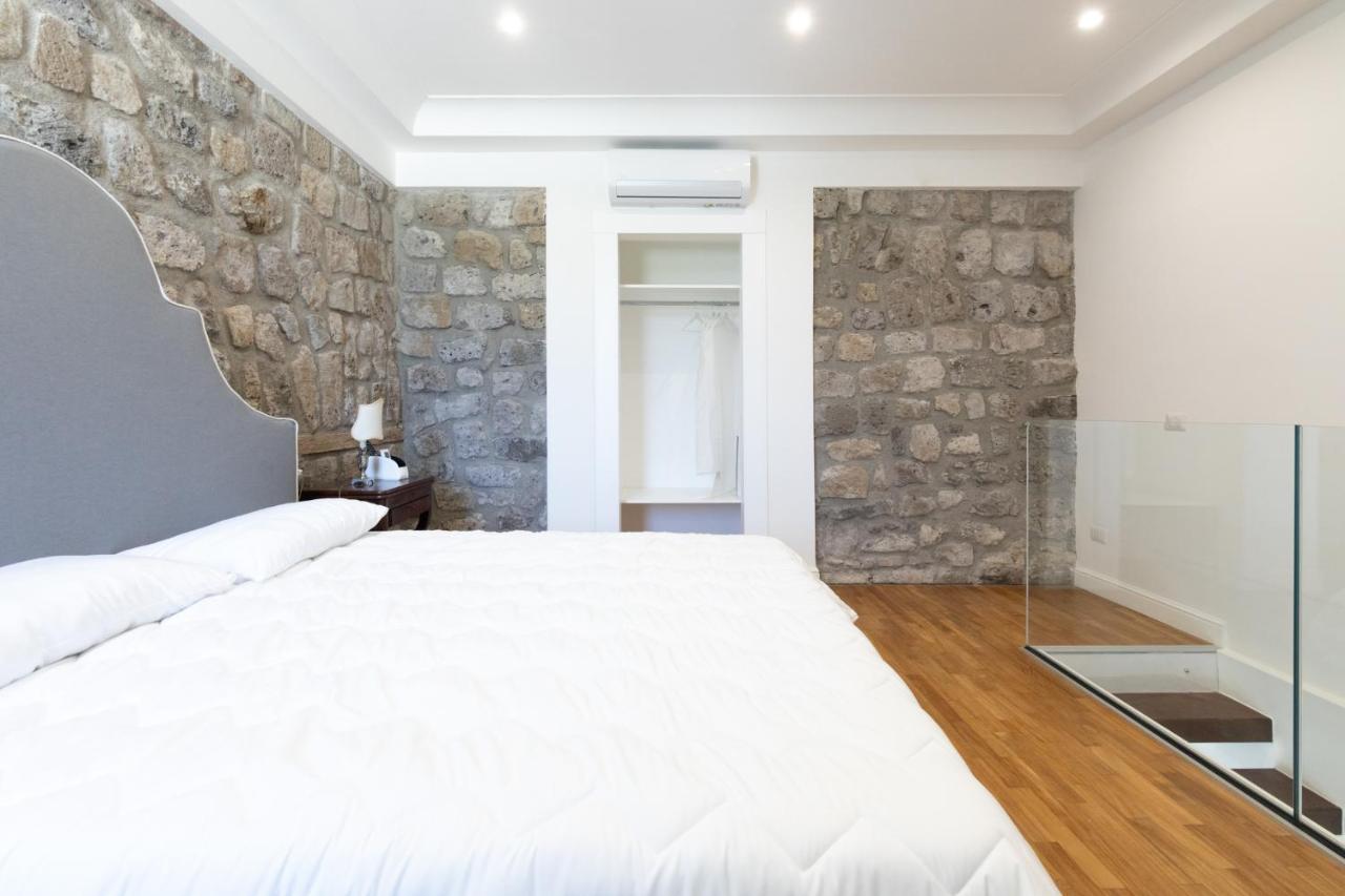 Villa Pia - Suites Castellammare di Stabia Exterior foto
