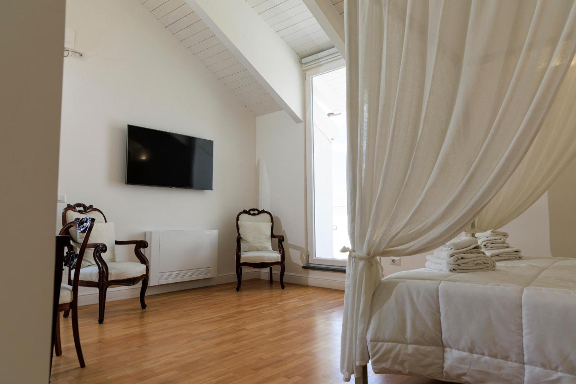 Villa Pia - Suites Castellammare di Stabia Exterior foto